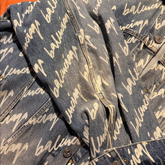 Balenciaga logo denim jacket - Picture 5 of 8